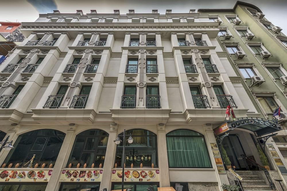 The Meretto Old Hotel 4*