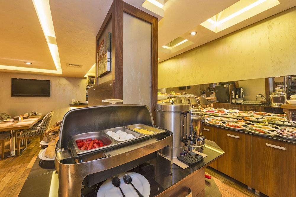 The Meretto Old Hotel 4*